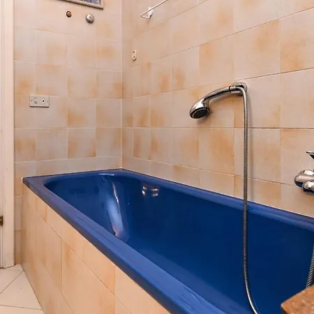 Casa Al Lago Apartment Manerba del Garda